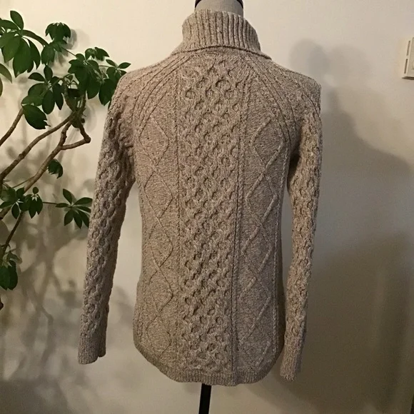 WIND RIVER HERITAGE sweater - Picture 6 of 9